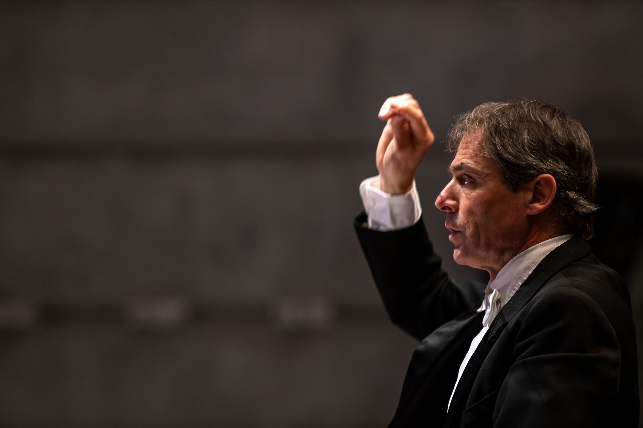 Paul Locher dirigiert